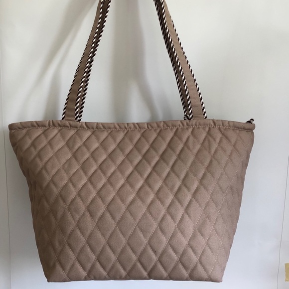 Hand made from Thailand quilted travel Tote - Picture 3 of 7